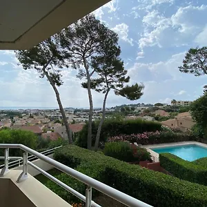 https://le-beauvert.fr-provencehotel.com